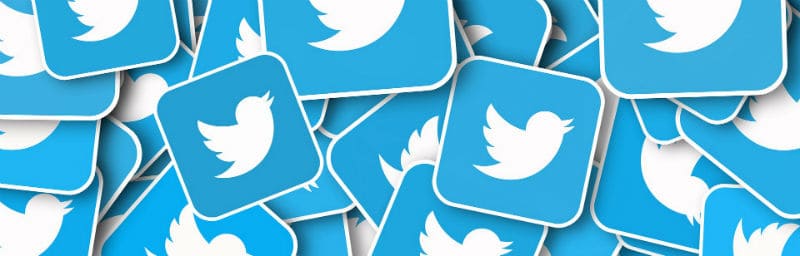 What you need to know to manage a company Twitter